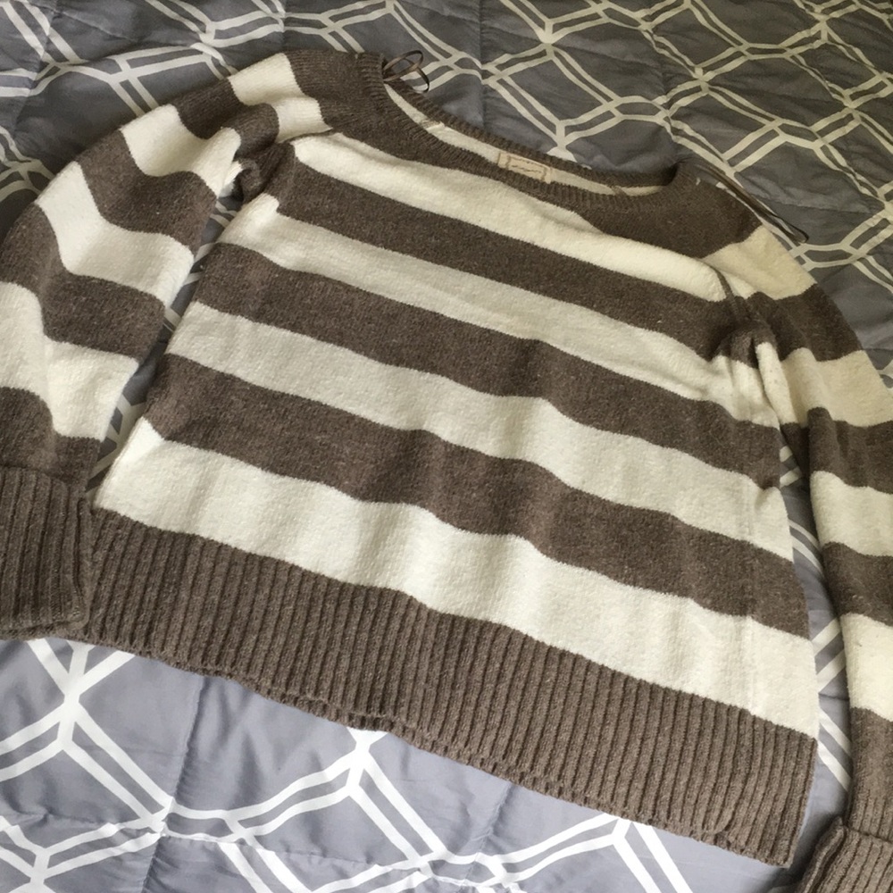 Adorable brown and white striped sweater